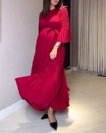 Chic Pleated Round Neck Dress