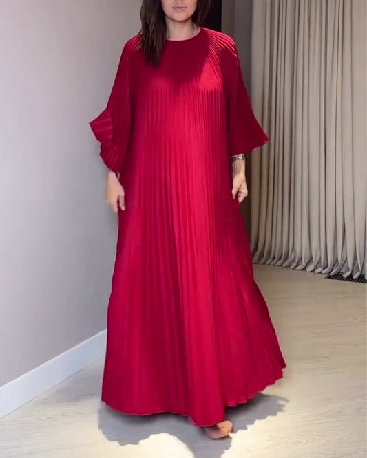 Chic Pleated Round Neck Dress