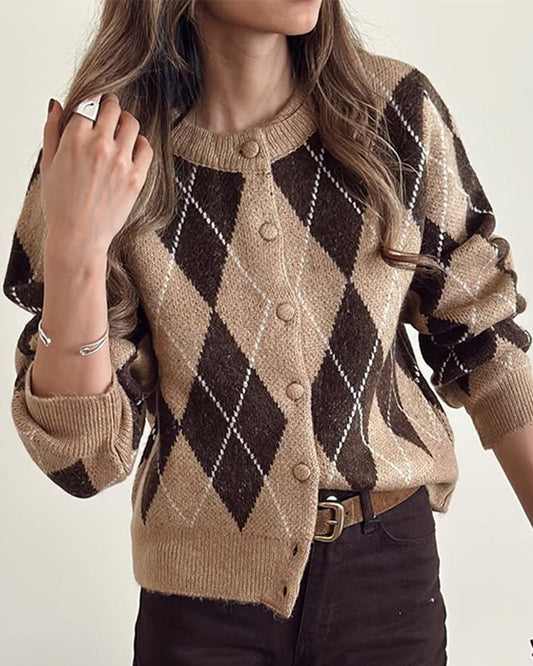 Vintage-Inspired Argyle Cardigan